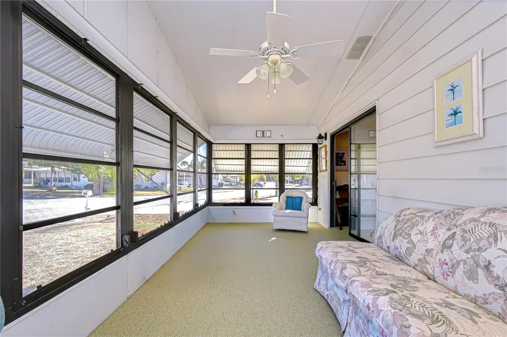 4843 Blanco Drive Zephyrhills FL 33541