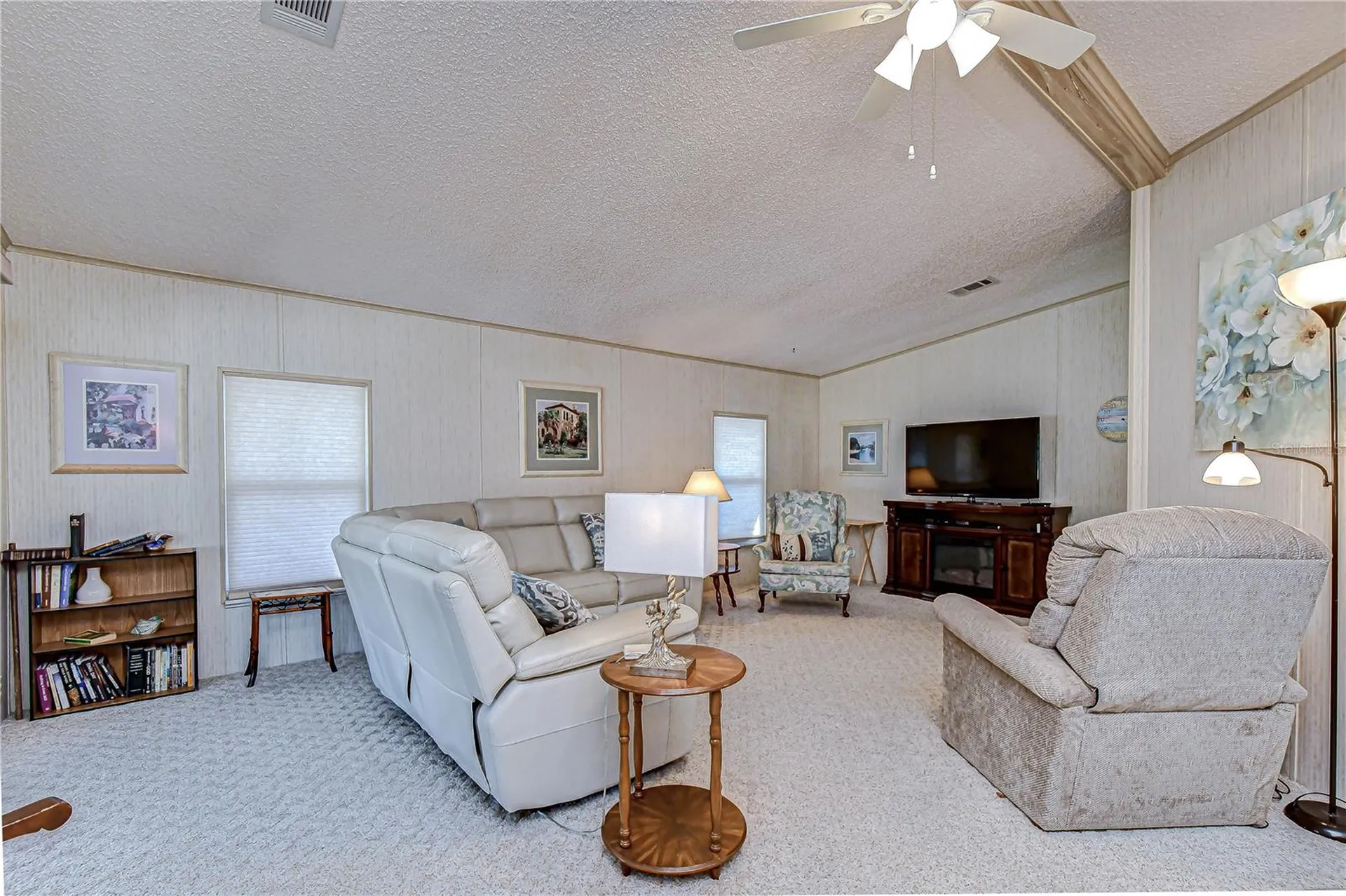 4843 Blanco Drive Zephyrhills FL 33541