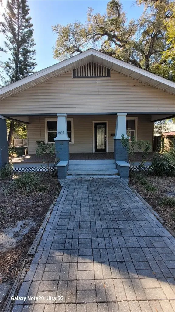 801 E Osborne Avenue Tampa FL 33603