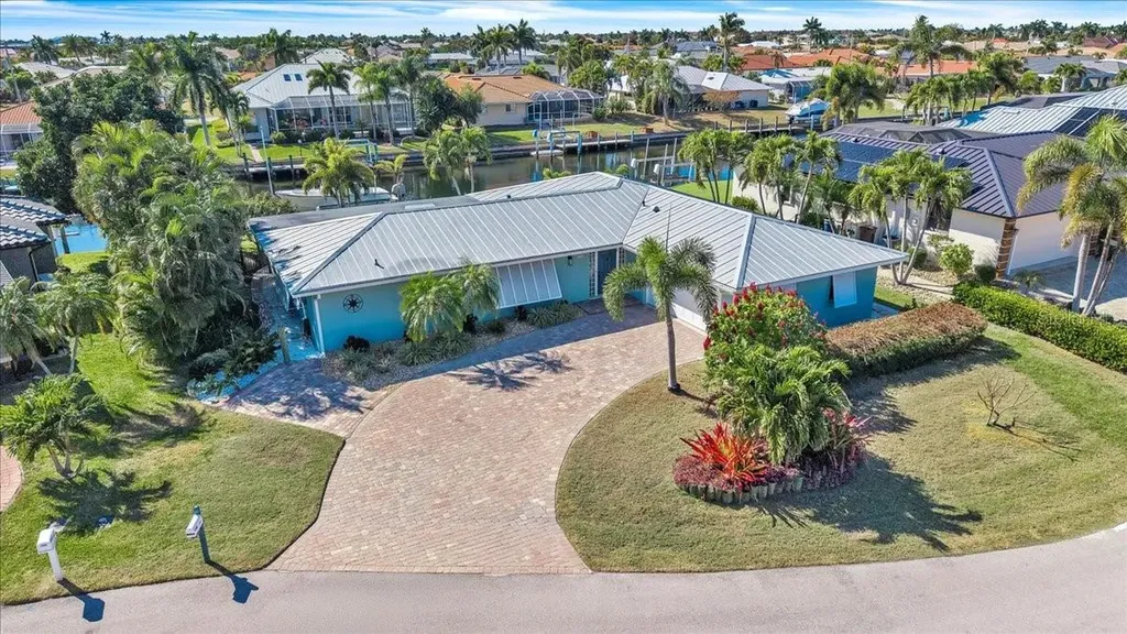 1226 Via Tripoli Punta Gorda FL 33950