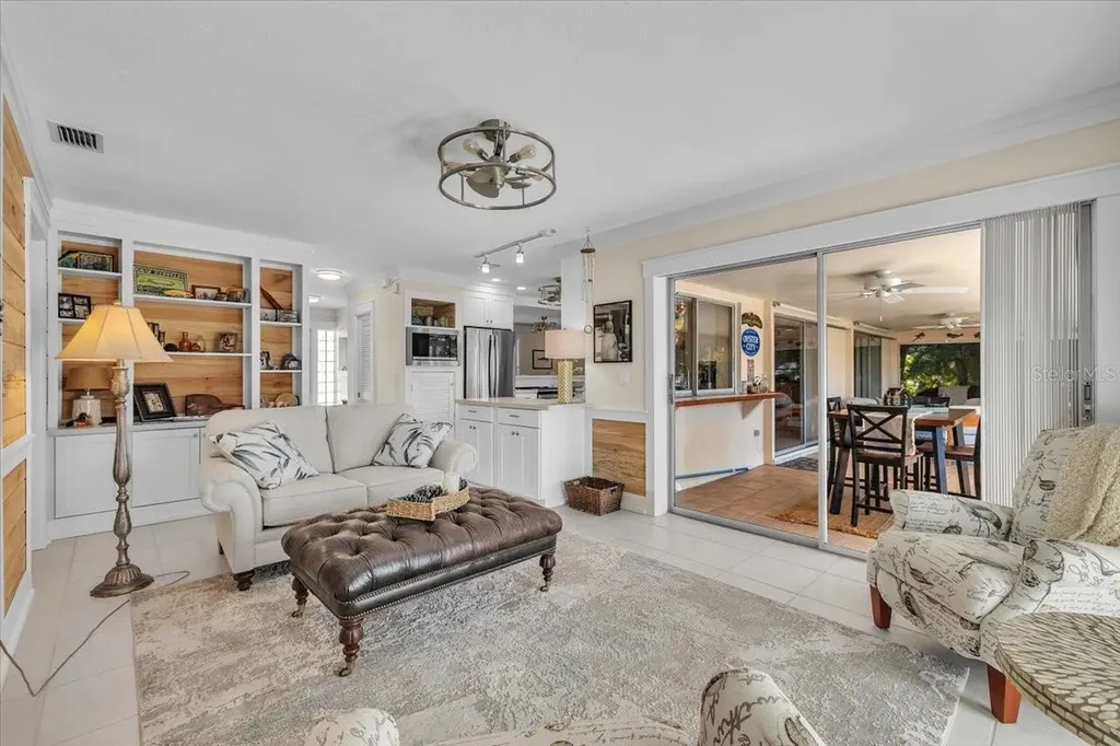 1226 Via Tripoli Punta Gorda FL 33950