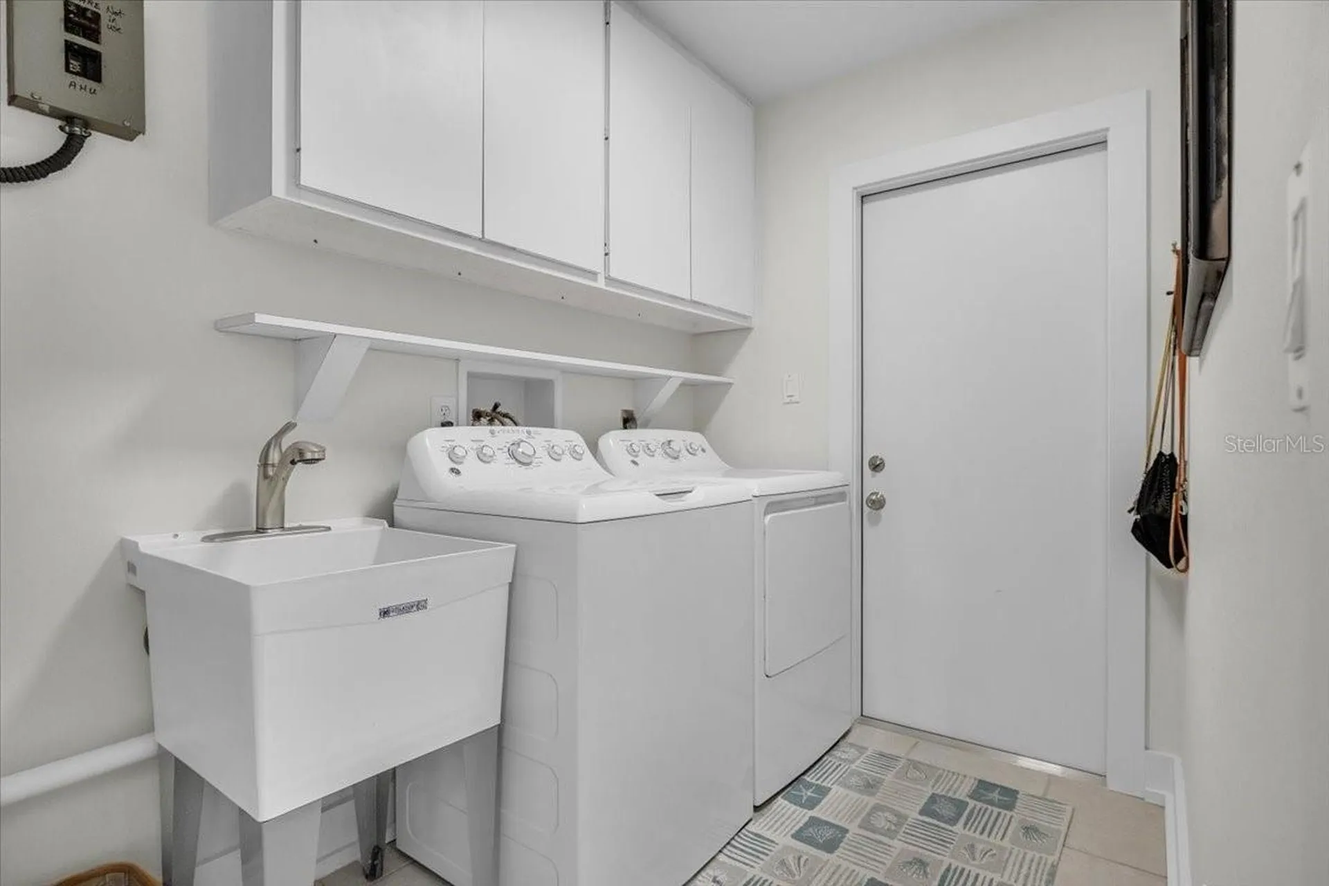 1226 Via Tripoli Punta Gorda FL 33950