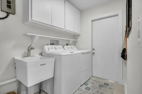 1226 Via Tripoli Punta Gorda FL 33950