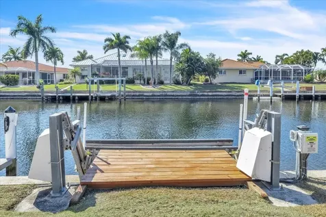 1226 Via Tripoli Punta Gorda FL 33950