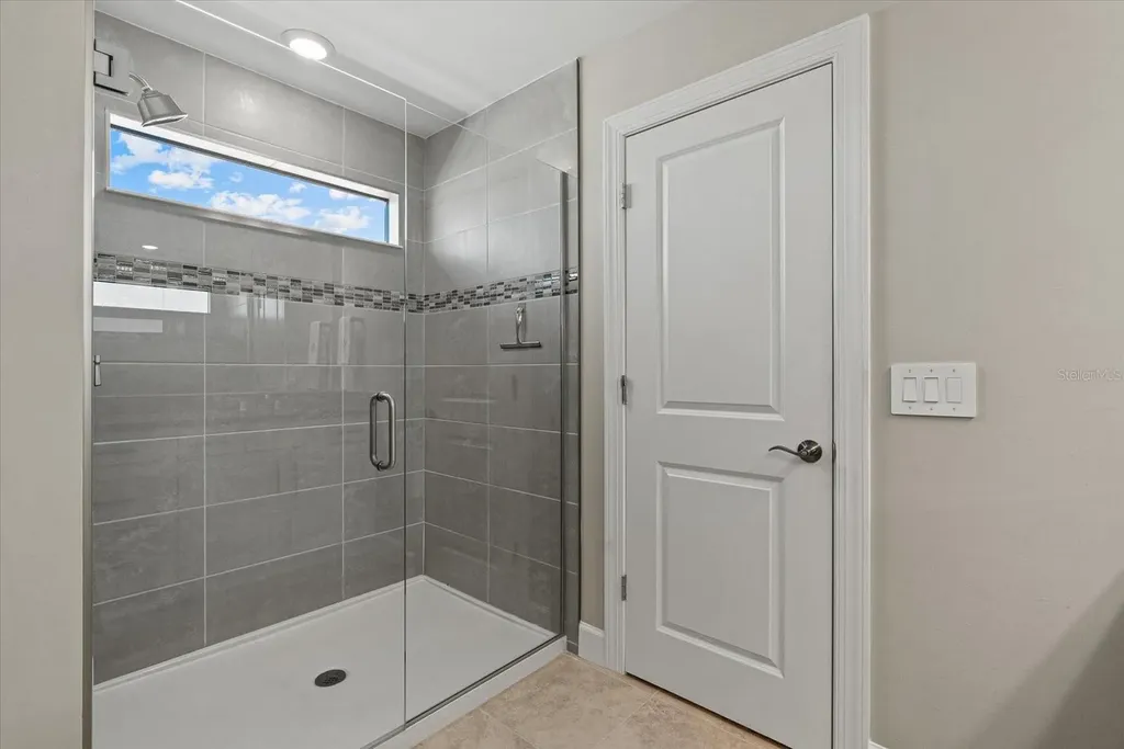 5925 Bluestar Court Lakewood Ranch FL 34211