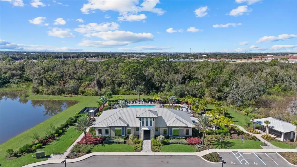 5925 Bluestar Court Lakewood Ranch FL 34211