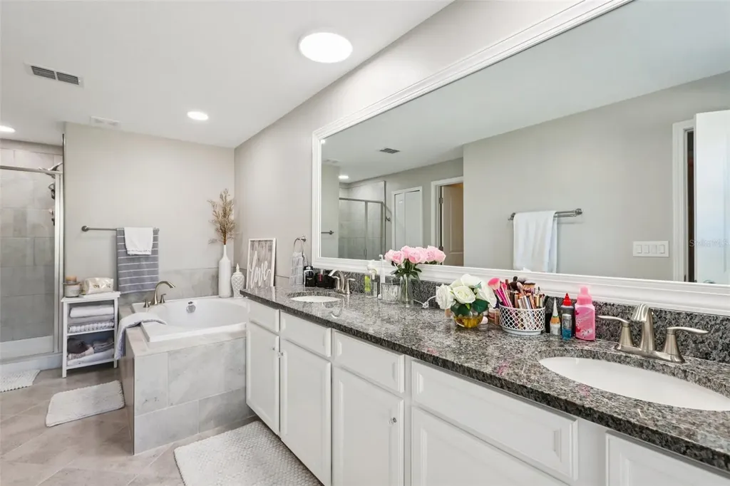1306 White Fox Run Lutz FL 33549