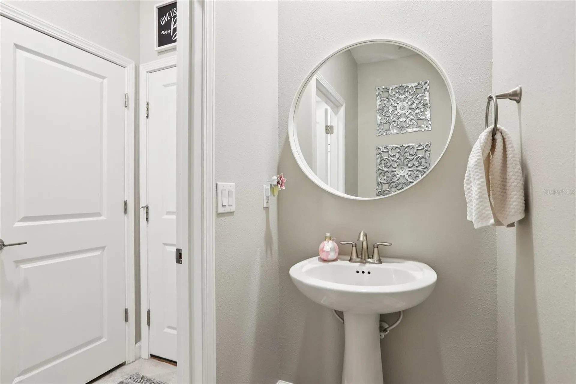 1306 White Fox Run Lutz FL 33549