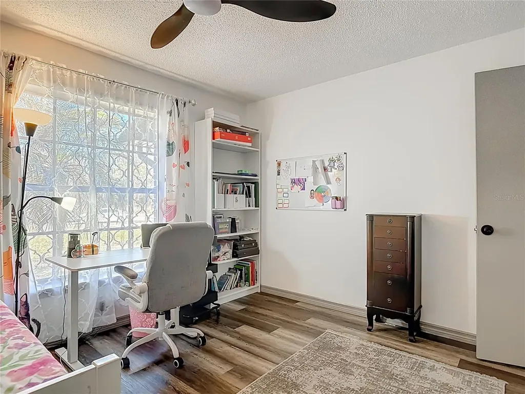 131 E Highbanks Road Debary FL 32713