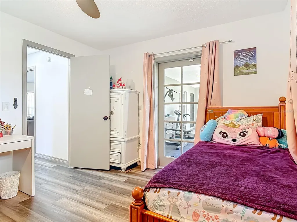 131 E Highbanks Road Debary FL 32713