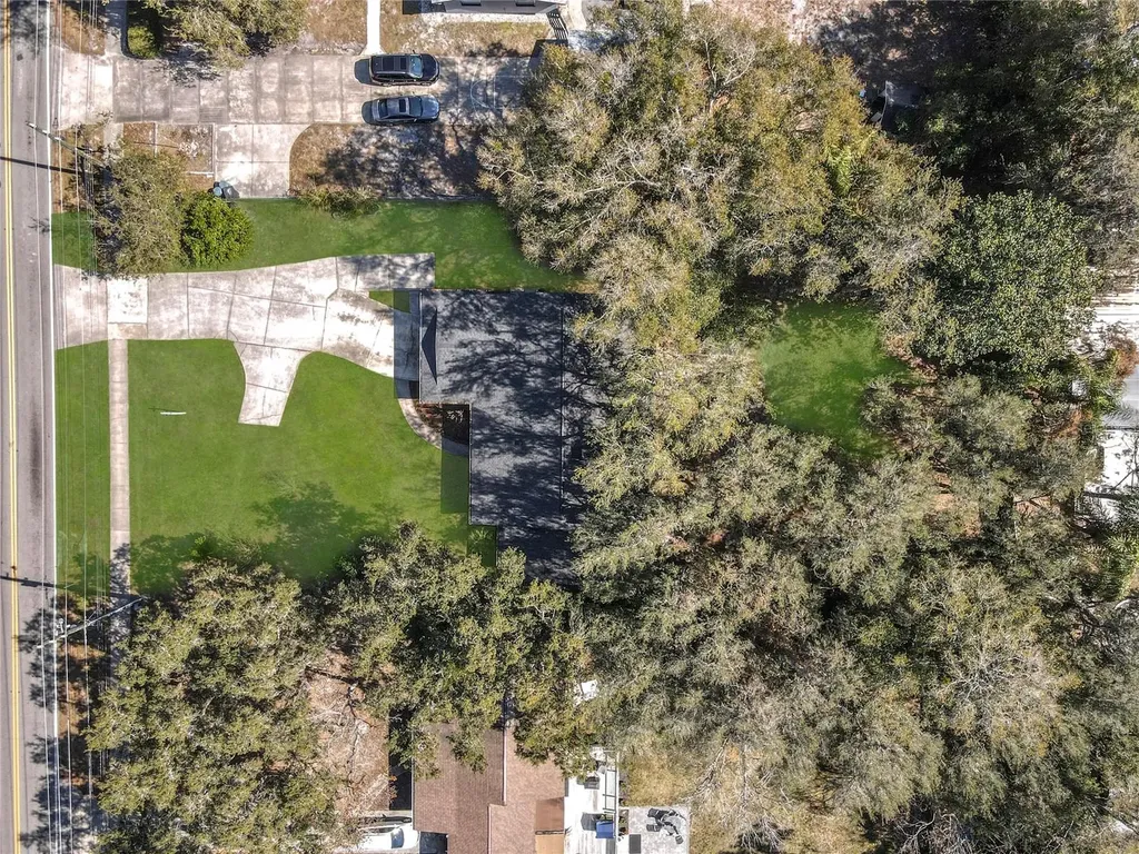 131 E Highbanks Road Debary FL 32713
