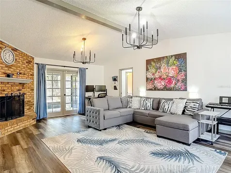 131 E Highbanks Road Debary FL 32713