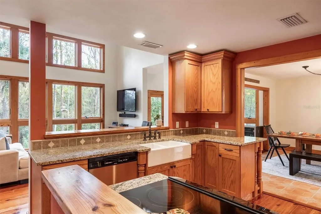 22675 NW 75th Avenue Road Micanopy FL 32667