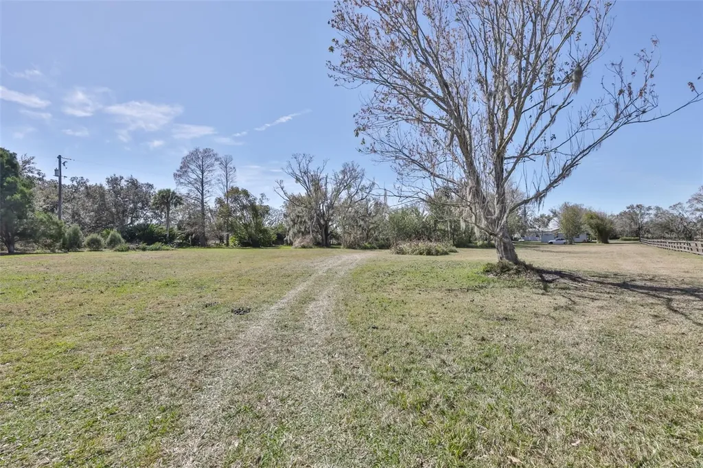 20112 Hobbs Road Wimauma FL 33598