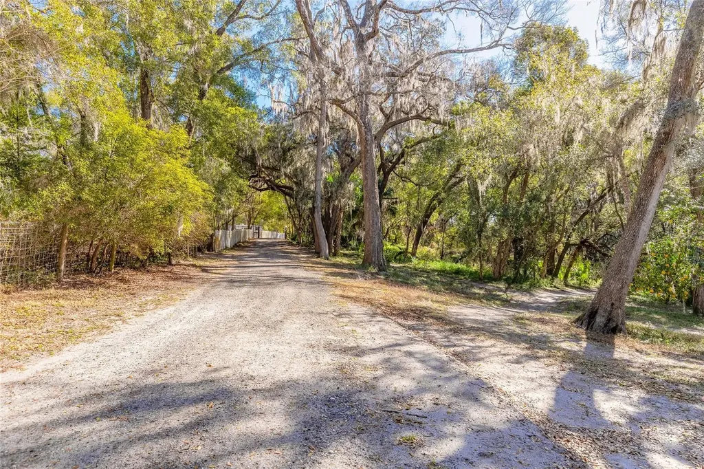 2095 Stone Road Deland FL 32720