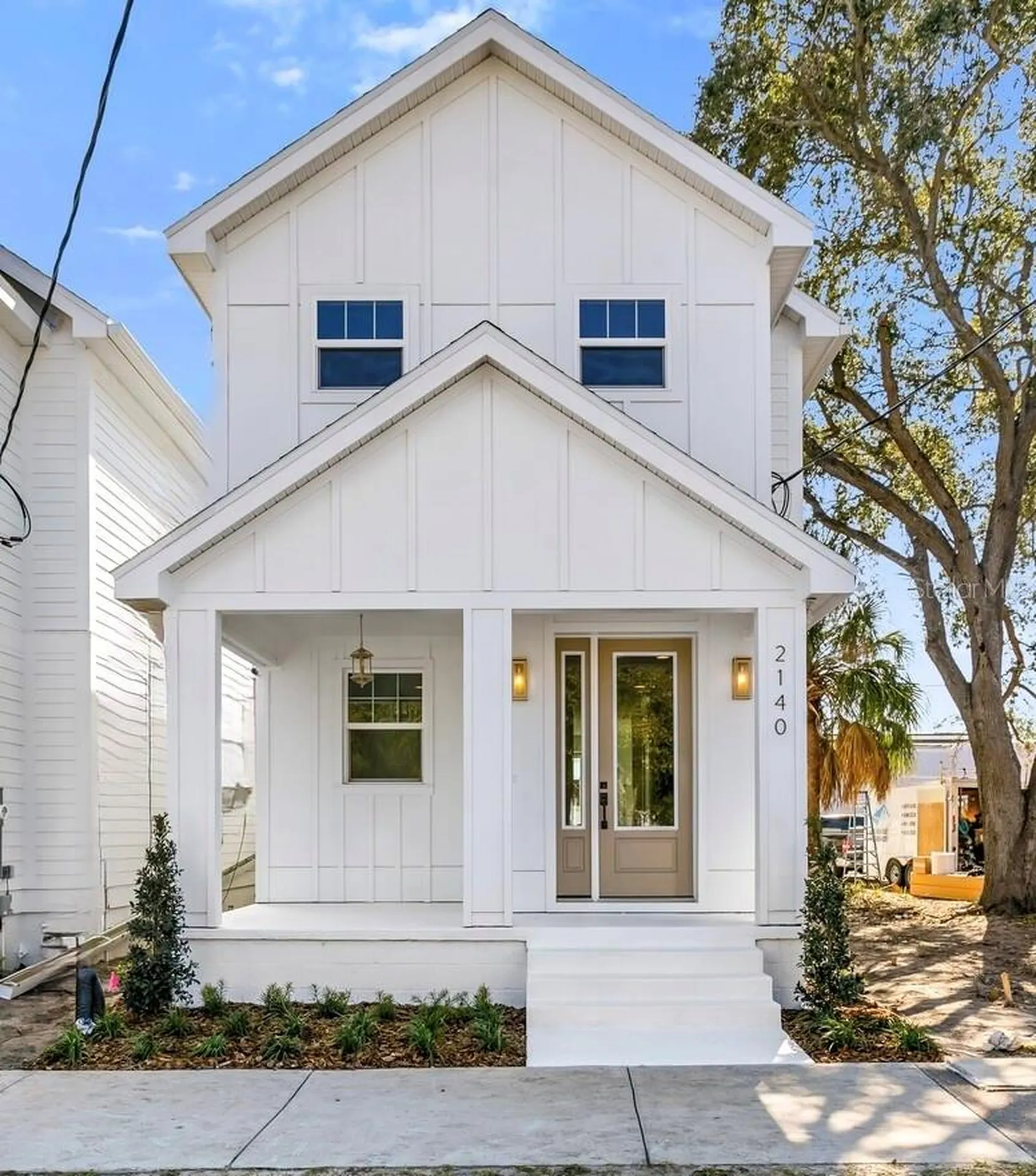 2140 W Chestnut Street Tampa FL 33607