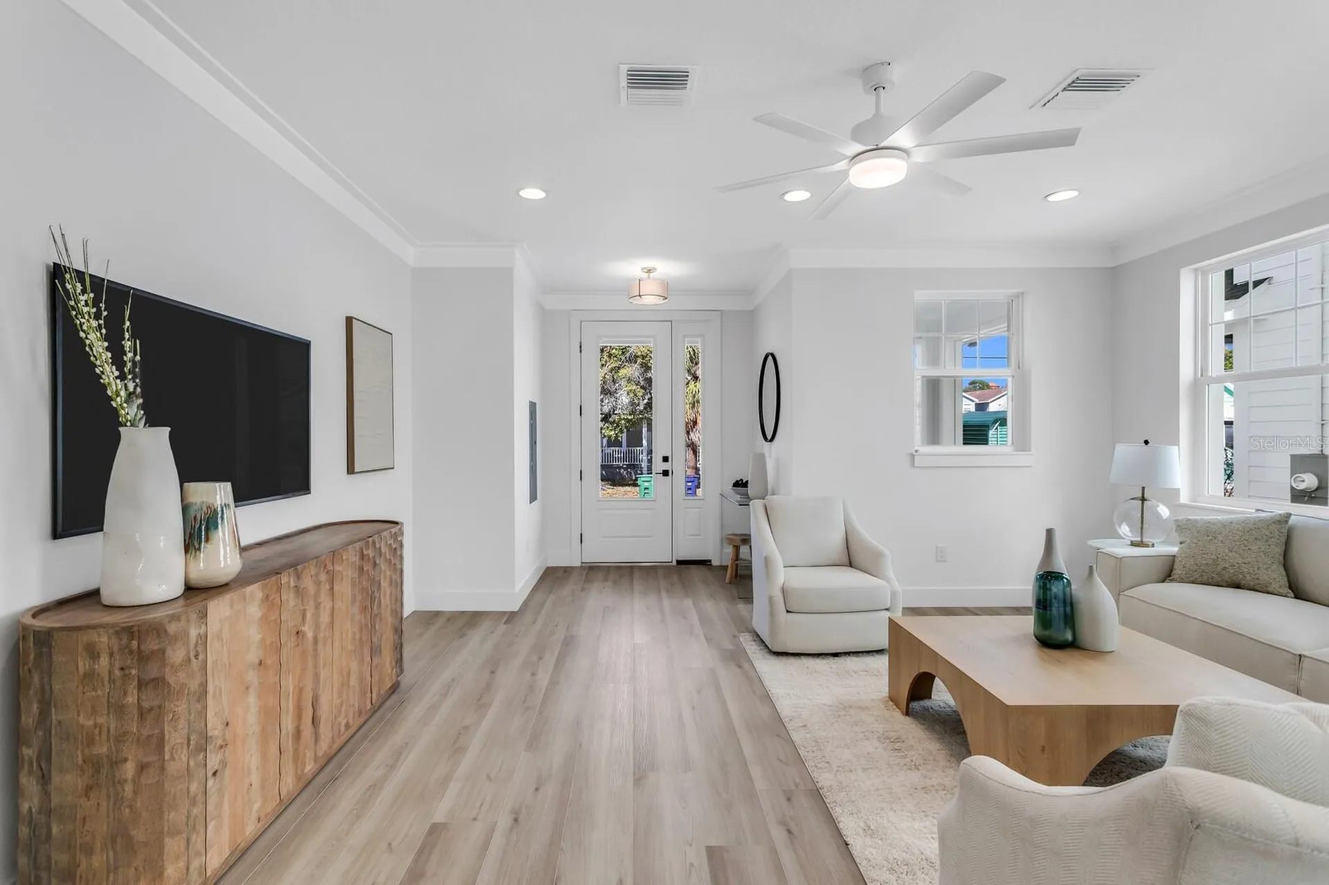 2140 W Chestnut Street Tampa FL 33607