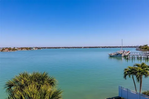 220 108th Avenue Treasure Island FL 33706