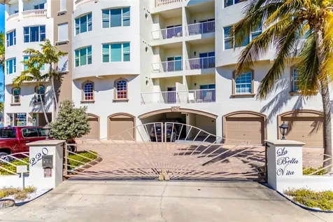 220 108th Avenue Treasure Island FL 33706