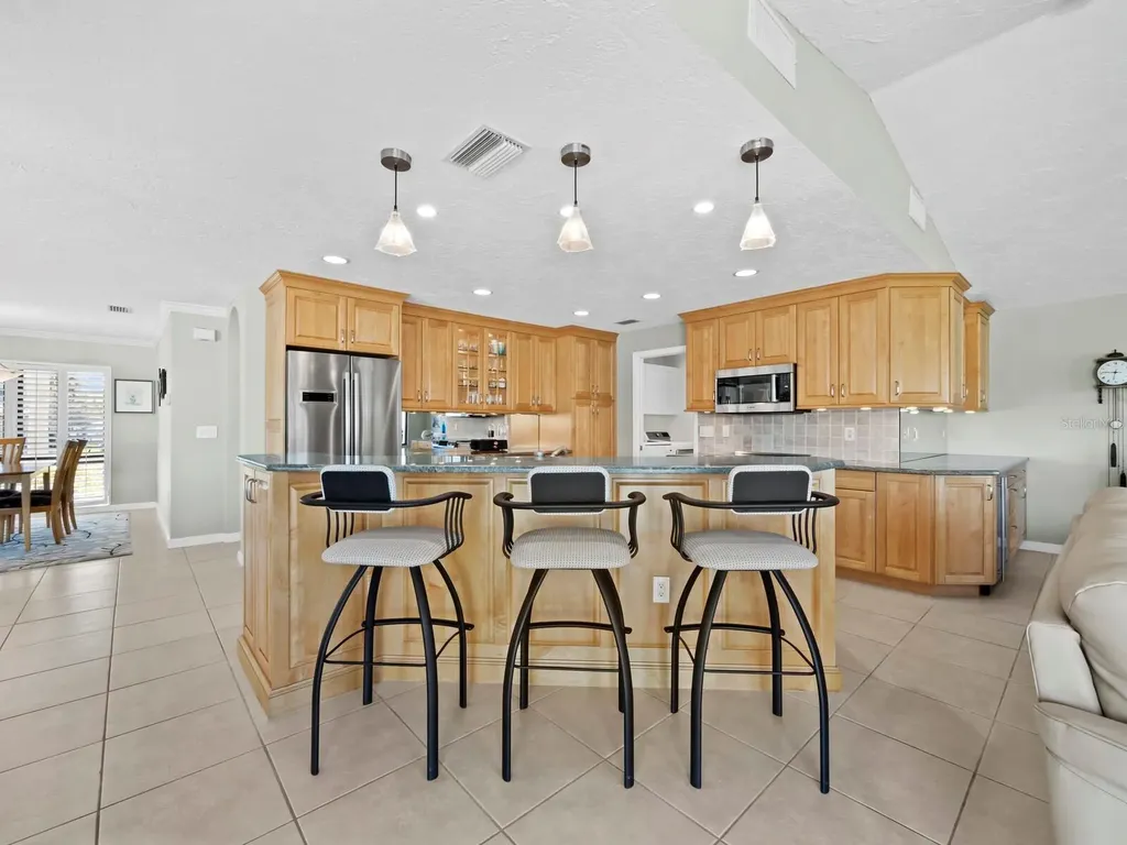 5970 Emerald Harbor Drive Longboat Key FL 34228
