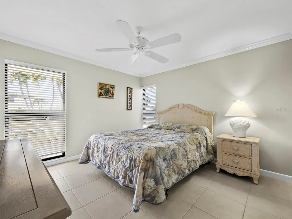 5970 Emerald Harbor Drive Longboat Key FL 34228