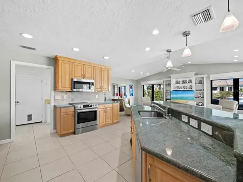 5970 Emerald Harbor Drive Longboat Key FL 34228