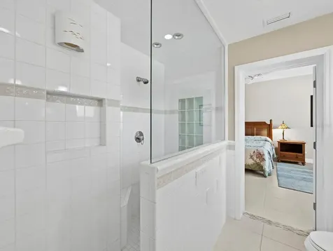5970 Emerald Harbor Drive Longboat Key FL 34228