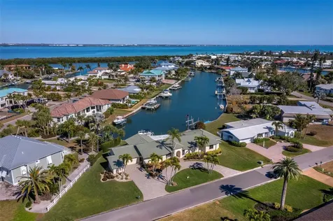 5970 Emerald Harbor Drive Longboat Key FL 34228