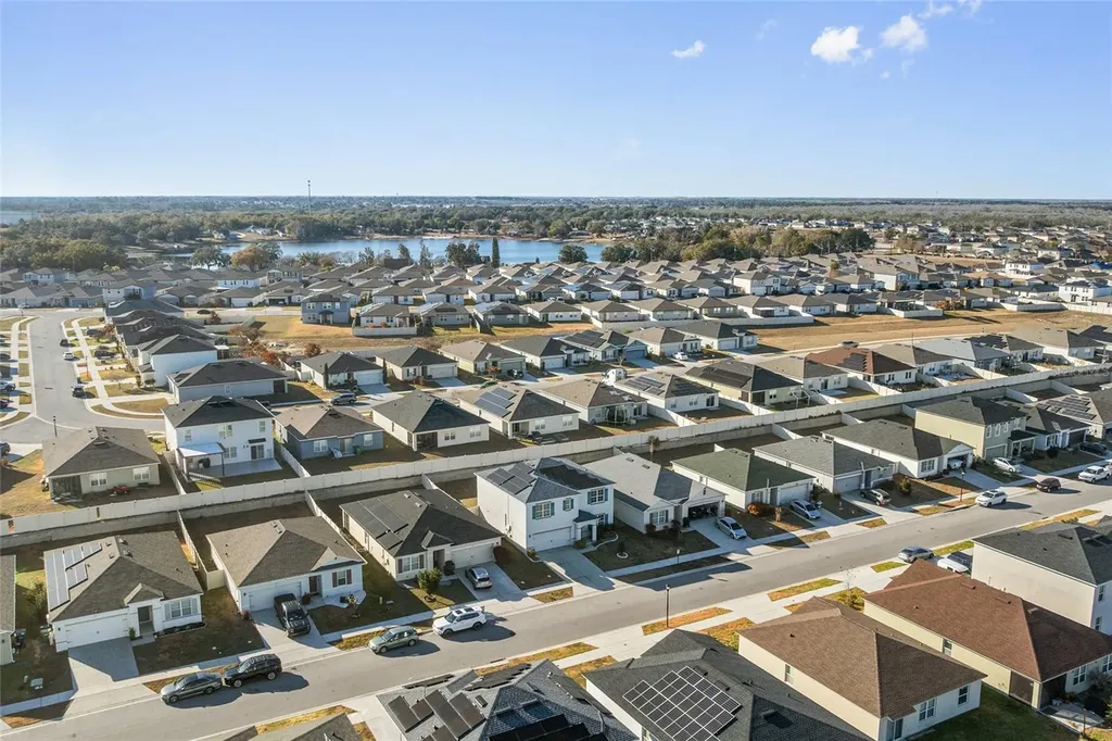 305 Meadowbrook Boulevard Winter Haven FL 33881
