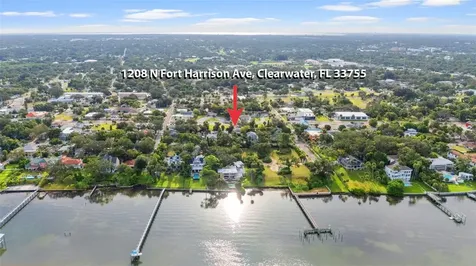 1208 N Fort Harrison Avenue Clearwater FL 33755