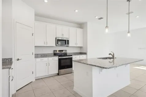 877 Castleford Avenue NE Palm Bay FL 32905