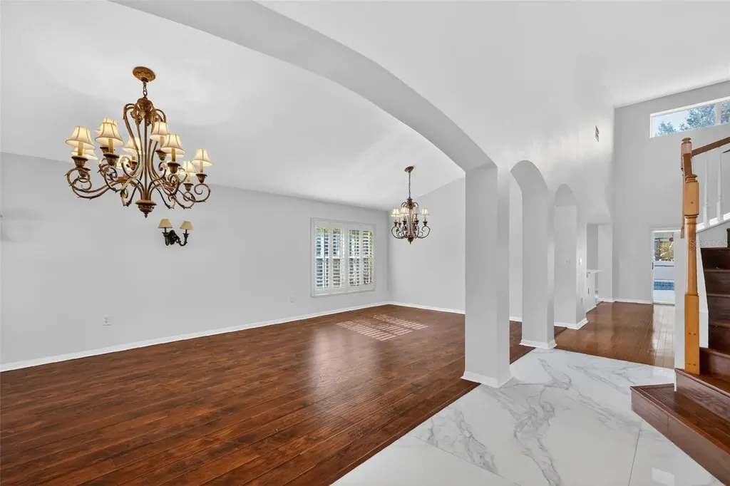729 Strihal Loop Oakland FL 34787