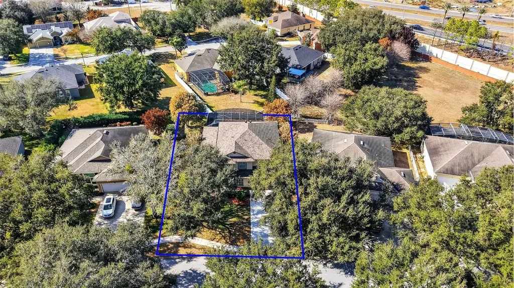 729 Strihal Loop Oakland FL 34787