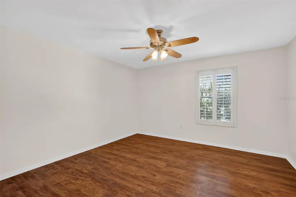 729 Strihal Loop Oakland FL 34787