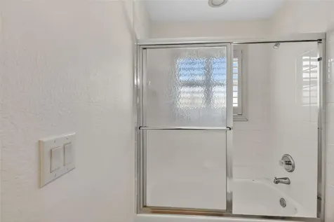 729 Strihal Loop Oakland FL 34787