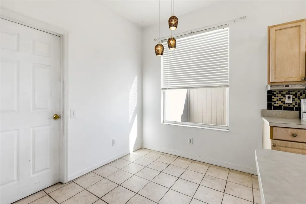 5512 47th Court E Bradenton FL 34203