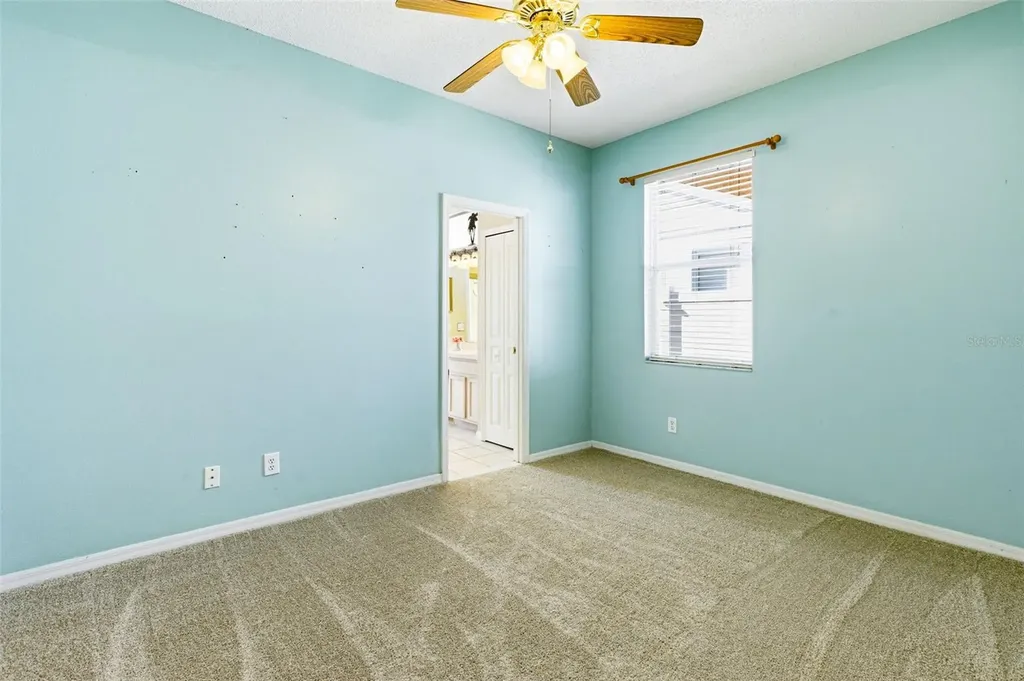 5512 47th Court E Bradenton FL 34203