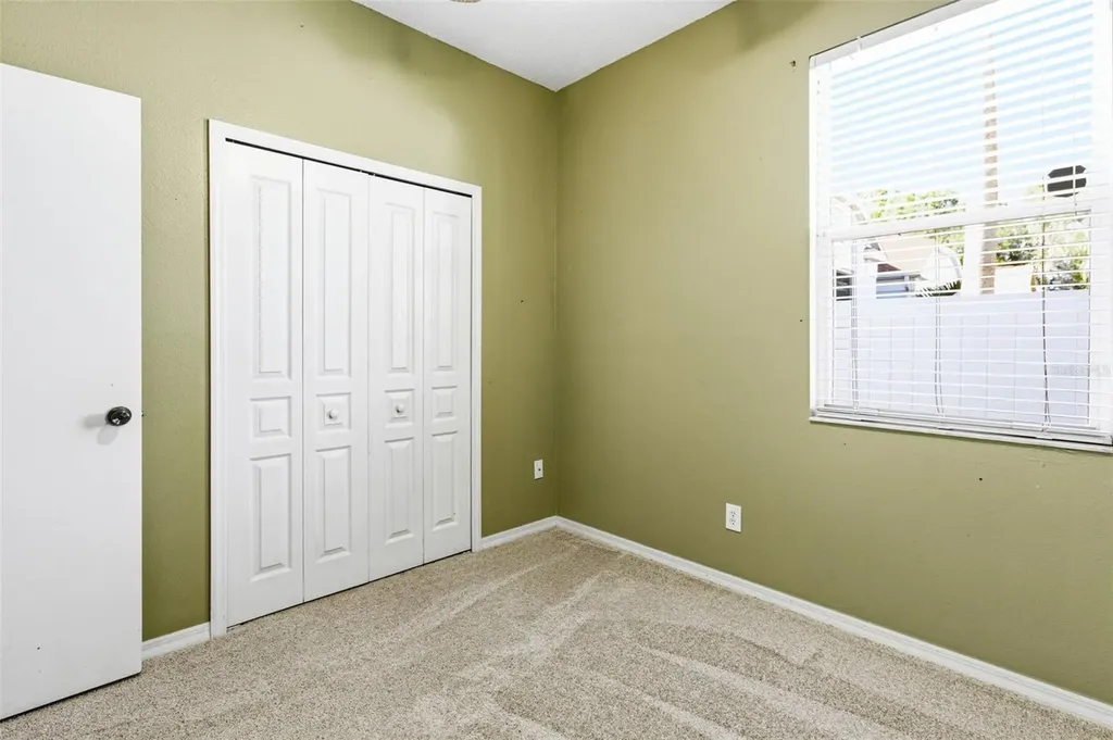 5512 47th Court E Bradenton FL 34203