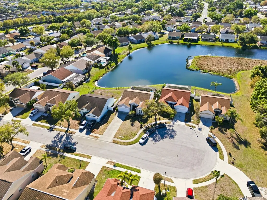 5512 47th Court E Bradenton FL 34203