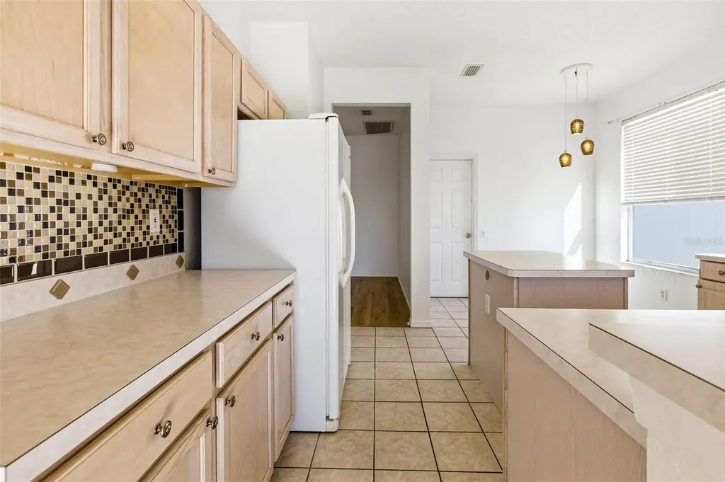 5512 47th Court E Bradenton FL 34203