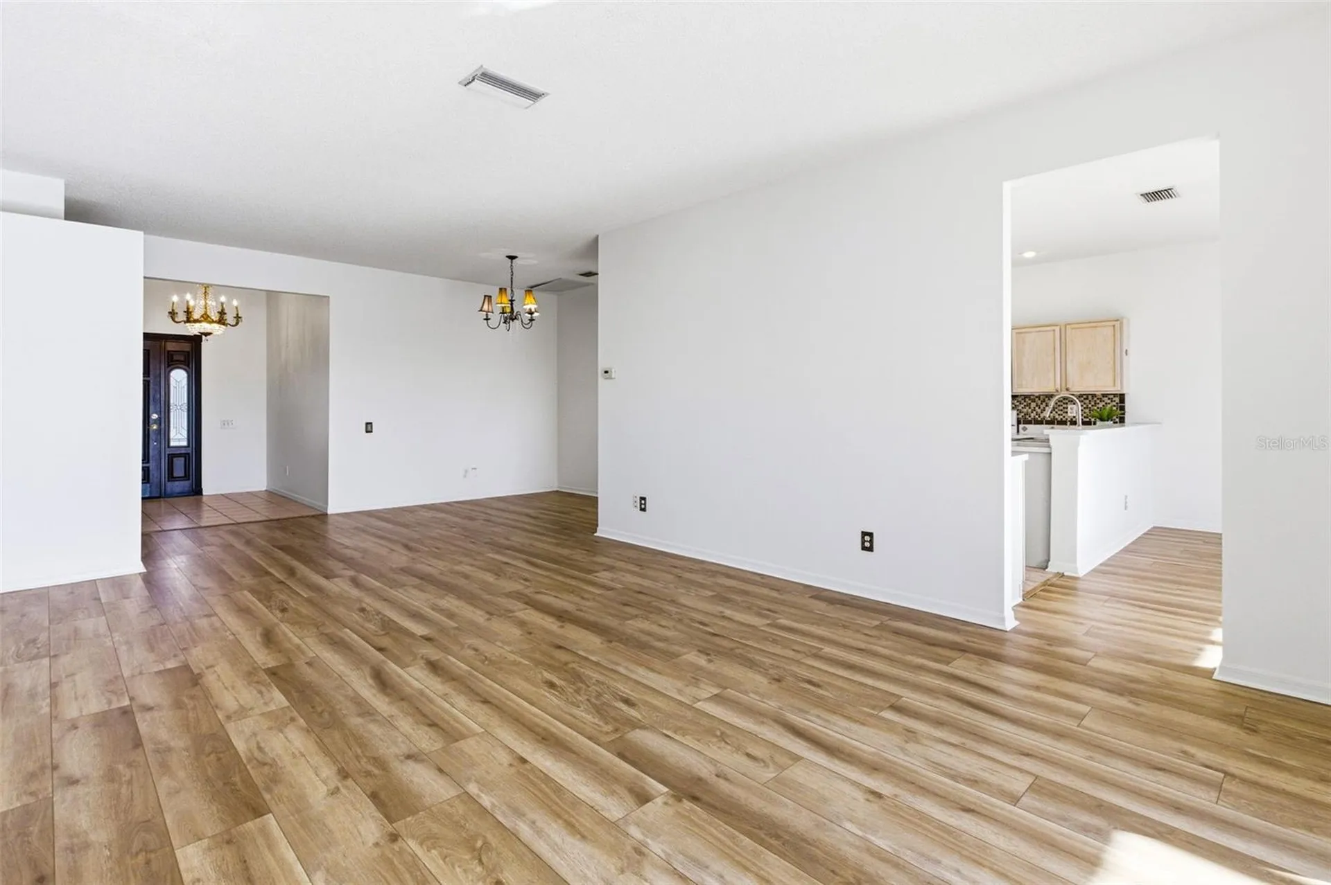 5512 47th Court E Bradenton FL 34203