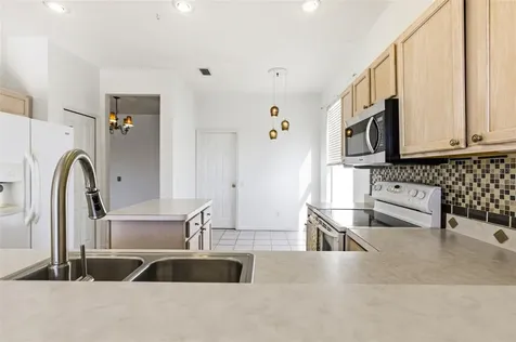 5512 47th Court E Bradenton FL 34203