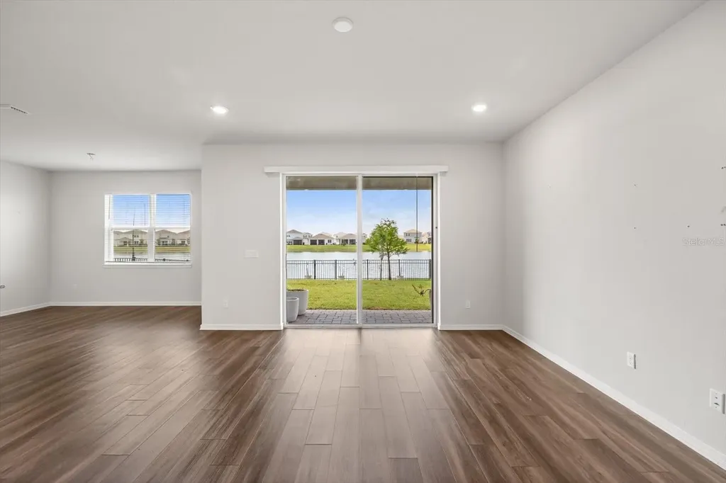 2624 Blowing Breeze Avenue Kissimmee FL 34744