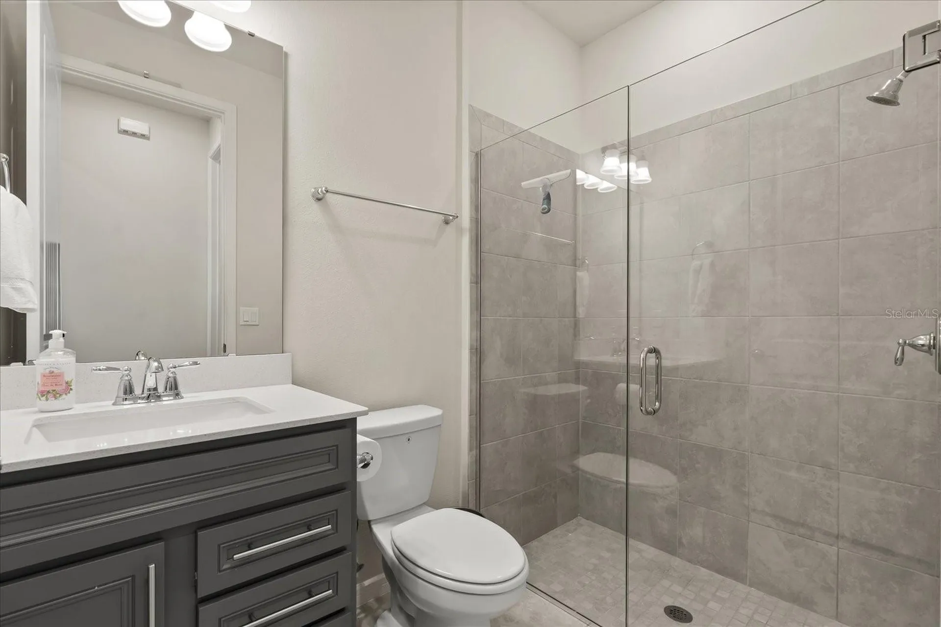 2624 Blowing Breeze Avenue Kissimmee FL 34744