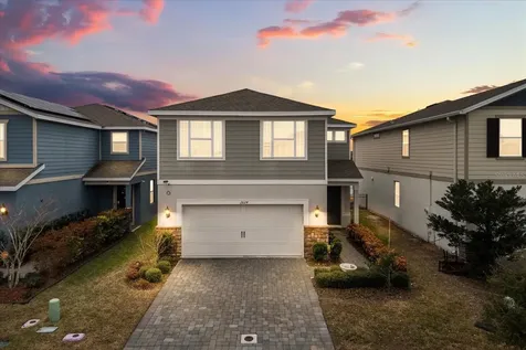 2624 Blowing Breeze Avenue Kissimmee FL 34744