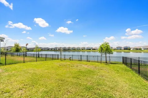 2624 Blowing Breeze Avenue Kissimmee FL 34744
