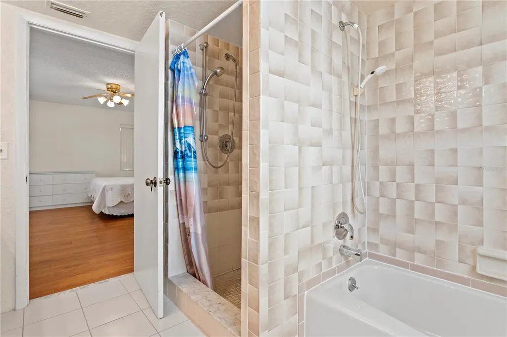 879 Eldorado Avenue Clearwater Beach FL 33767