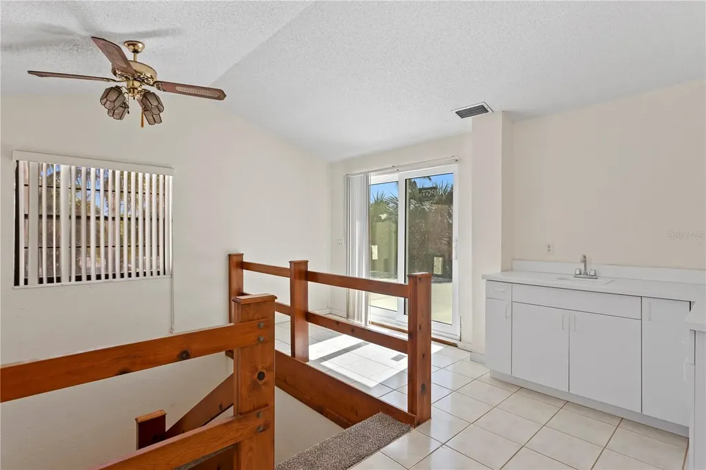 879 Eldorado Avenue Clearwater Beach FL 33767