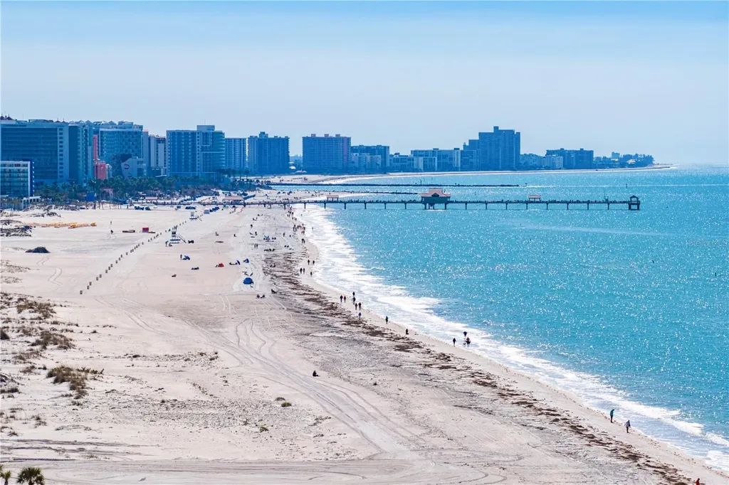 879 Eldorado Avenue Clearwater Beach FL 33767
