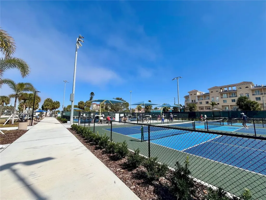 879 Eldorado Avenue Clearwater Beach FL 33767
